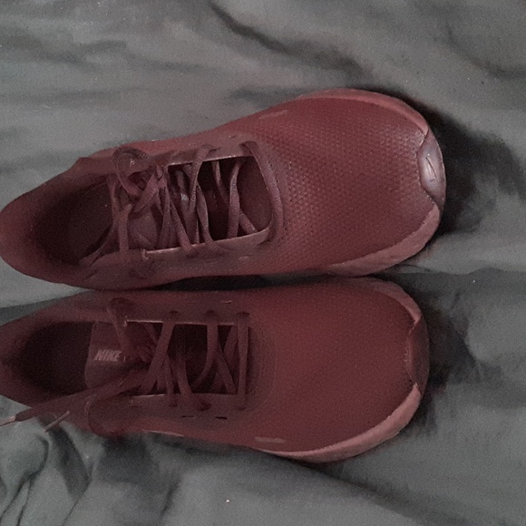 Running shoes - Picture 4 of 5